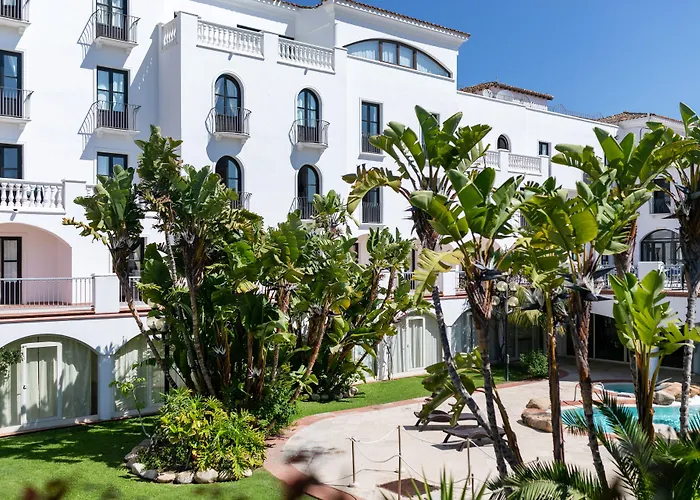 Phi Hotel Sighientu