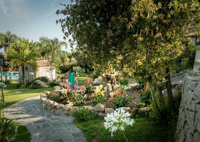 Cruccuris Resort - Adults Only